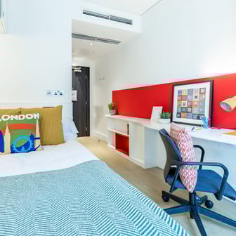 Single En Suite - Image 1